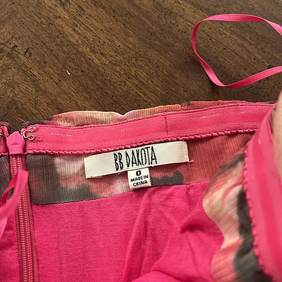 Strapless Bodycon Mini Abstract Floral Ruched Tulle Sz 0 - Picture 5 of 11